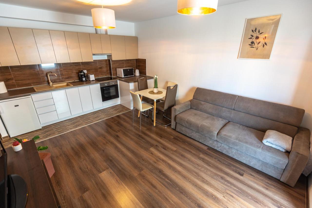 Leo Apartment Budapest Luaran gambar